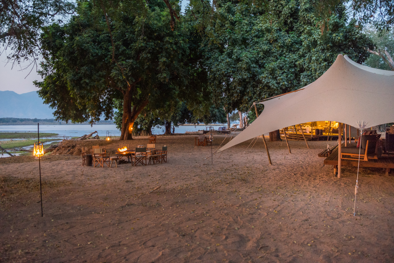 Little Ruckomechi Camp